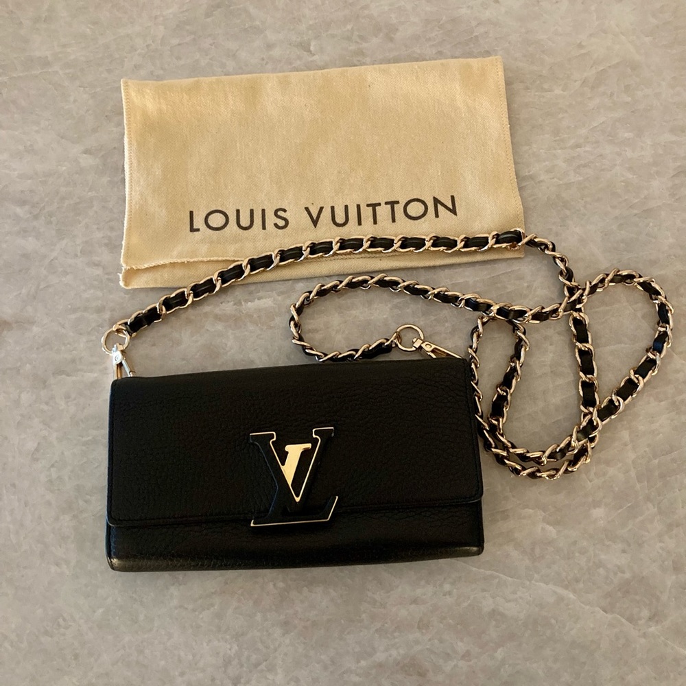 Louis Vuitton Wallet on Chain